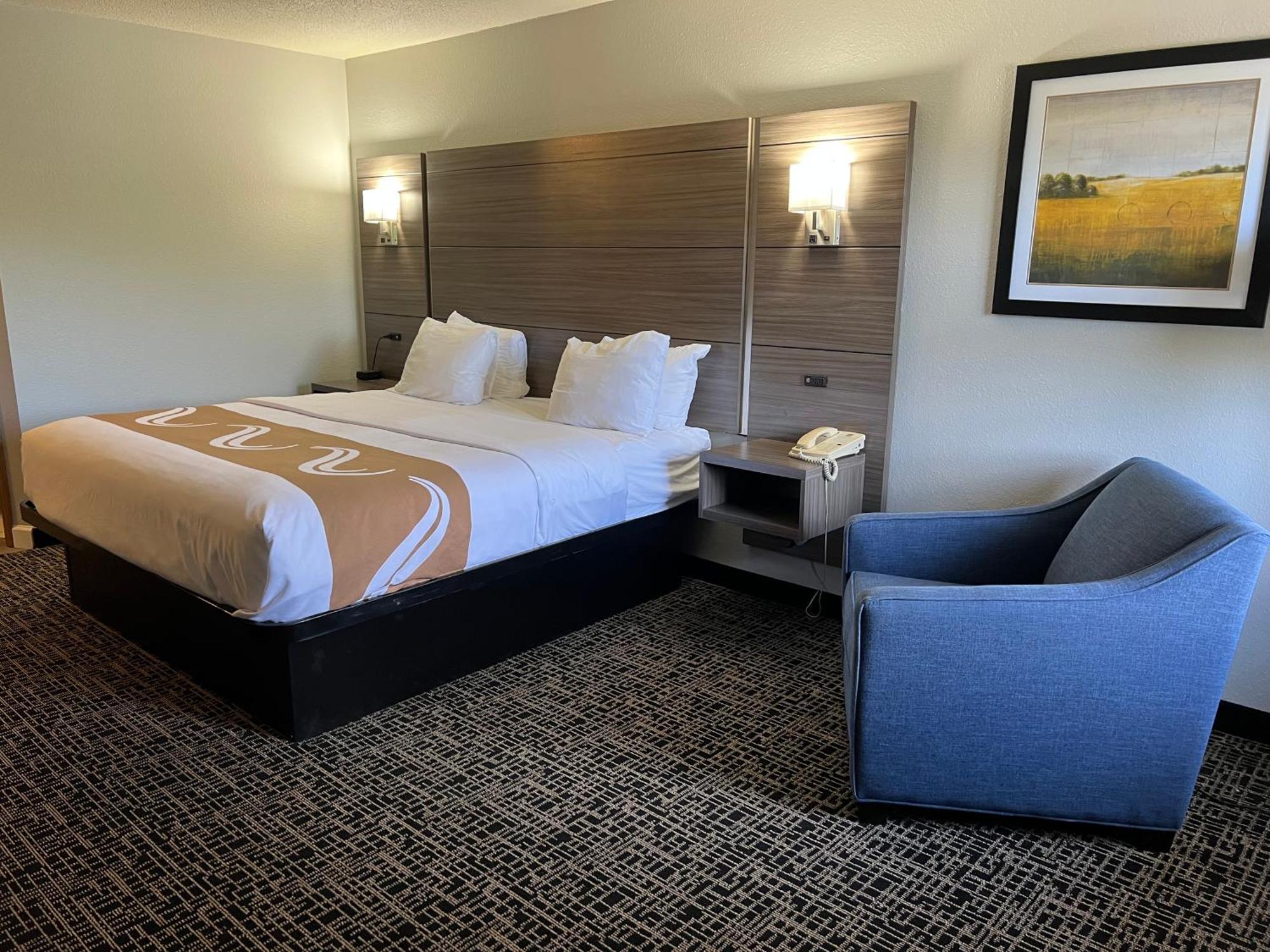 Quality Inn & Suites レッド・ウィング エクステリア 写真