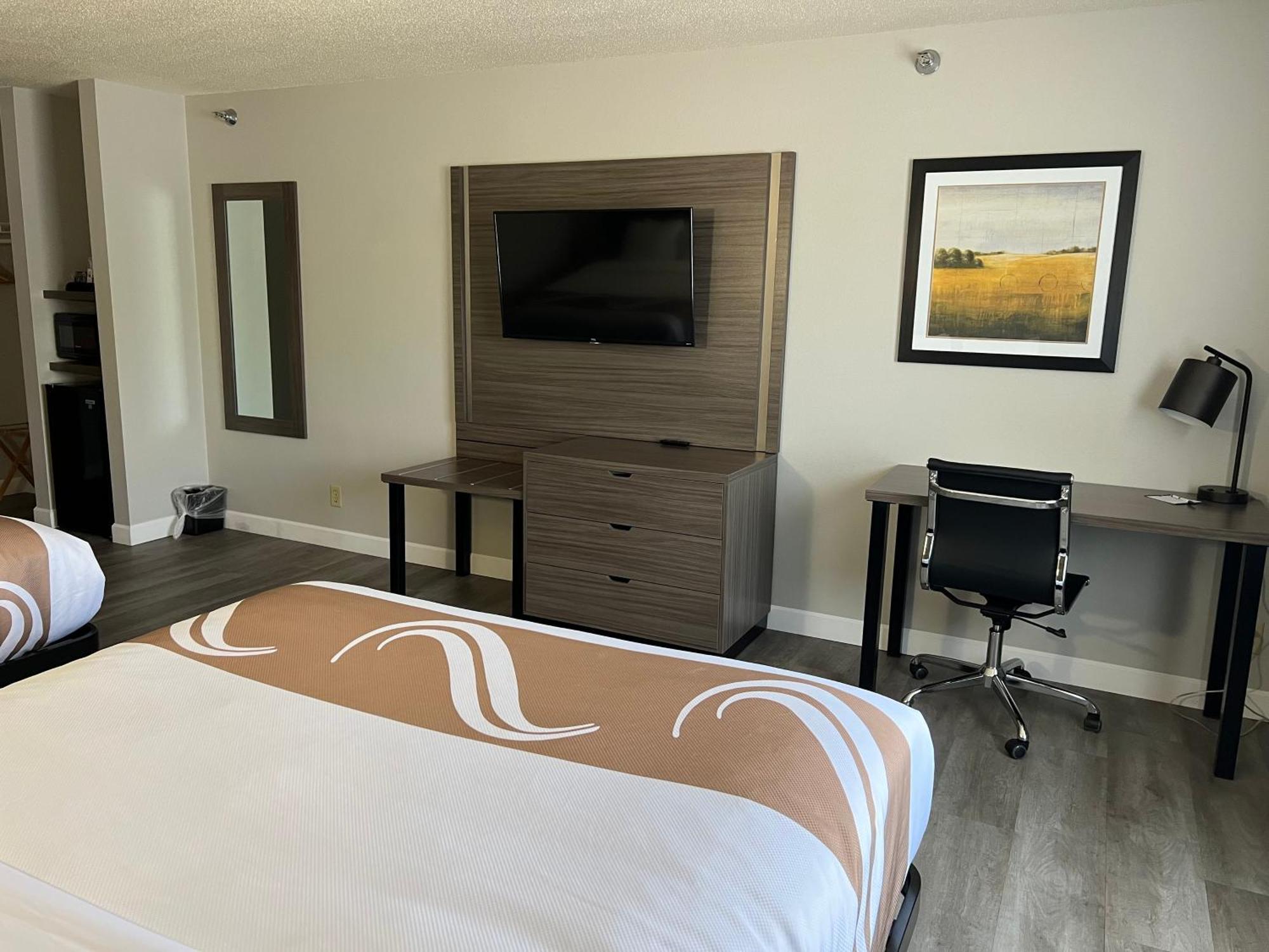 Quality Inn & Suites レッド・ウィング エクステリア 写真